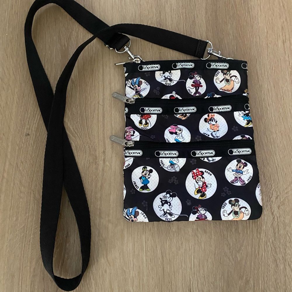 LeSportsac collaboration with Disney 3 zipper crossbody-Like New